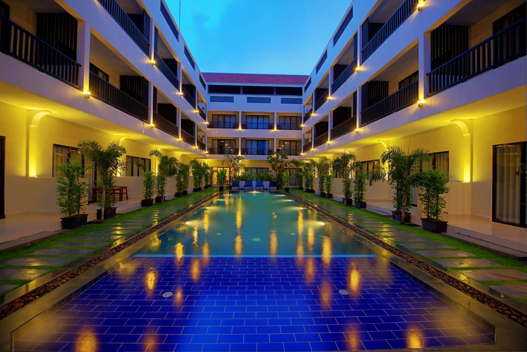 New Riverside Hotel Siem Reap Exterior photo